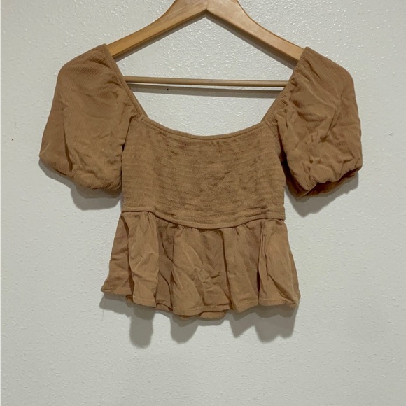 Chic Tan Puff Sleeve Blouse - Picture 9 of 9